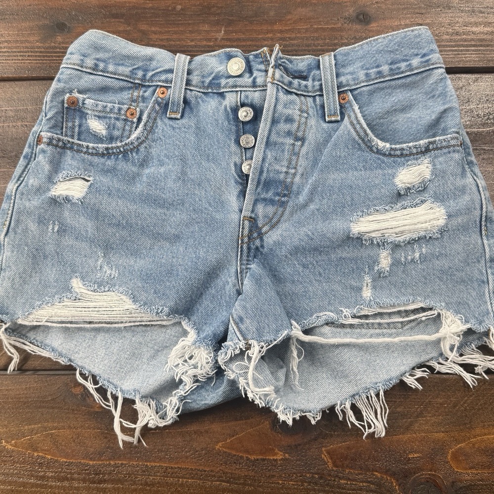 Levis 501 Women's Distressed Cut Off Button Fly Denim Jean Shorts Size 26 Tag 25
